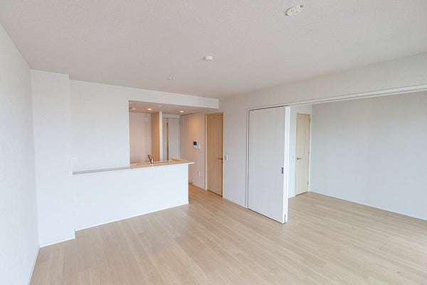 施主支給で『室内ドア』の費用は抑えられる?3つの減額ポイントと後悔しない選び方